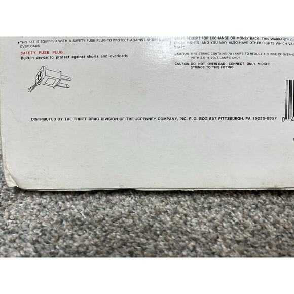 Vintage New Old Stock Christmas Treasury 2 Sets of 70 Clear Lights Super Brite - Picture 8 of 10